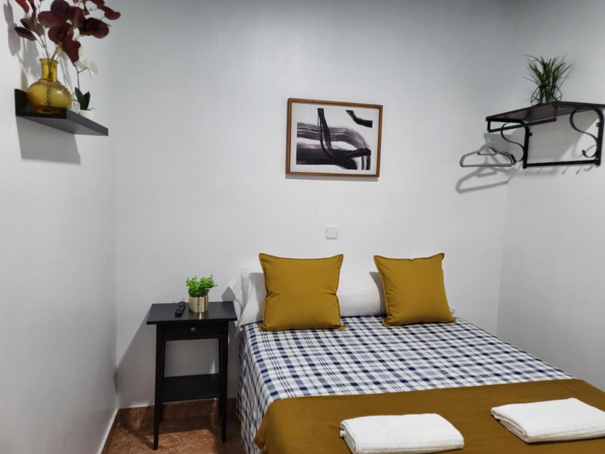 M-A Catrachos Rooms Madrid Exterior foto