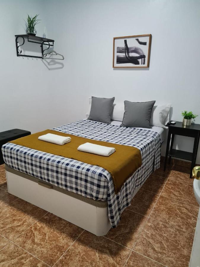M-A Catrachos Rooms Madrid Exterior foto