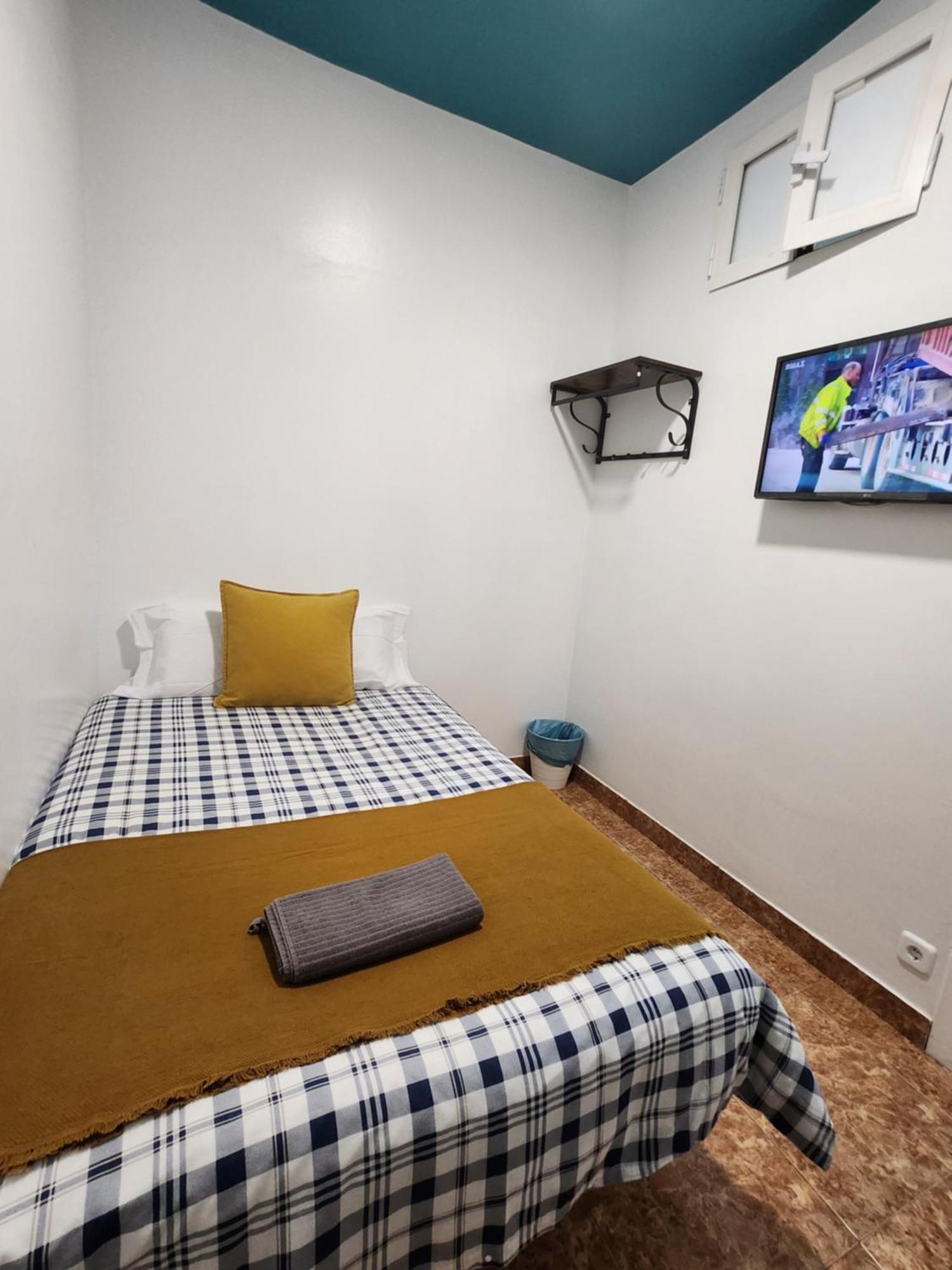 M-A Catrachos Rooms Madrid Exterior foto