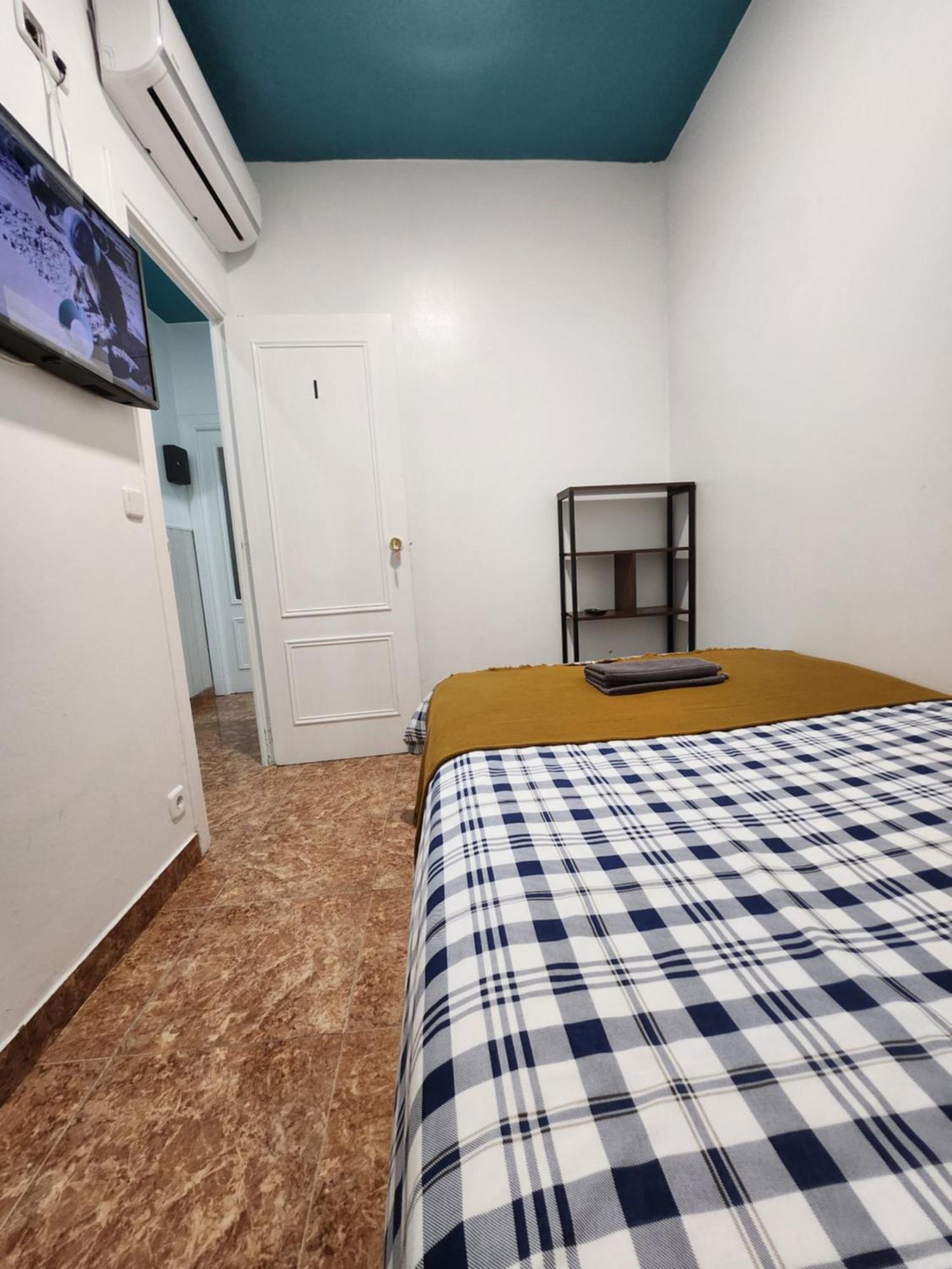 M-A Catrachos Rooms Madrid Exterior foto